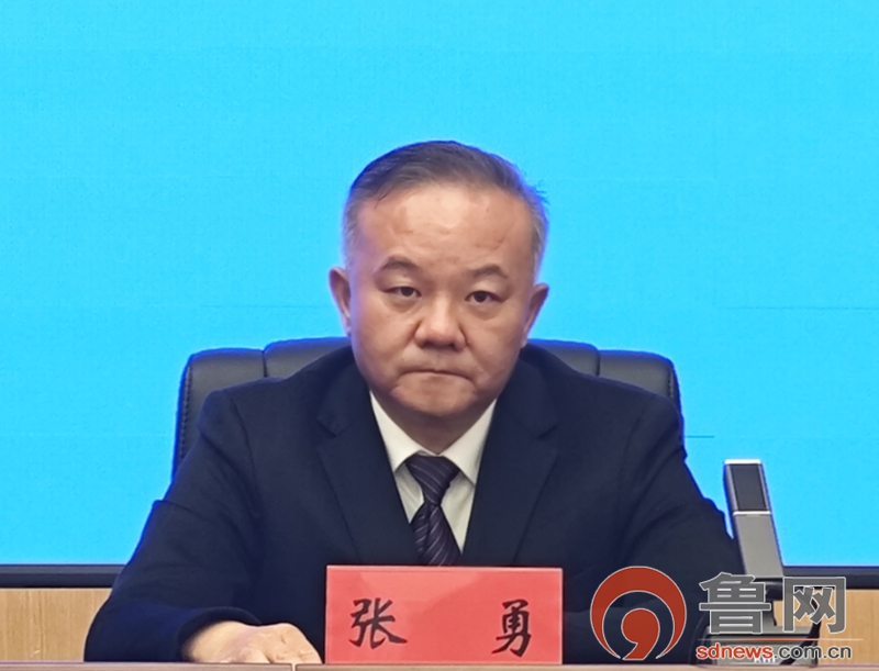 必威“法润薛城 益起护航”十条硬核措施打造法治营商环境新标杆(图3)